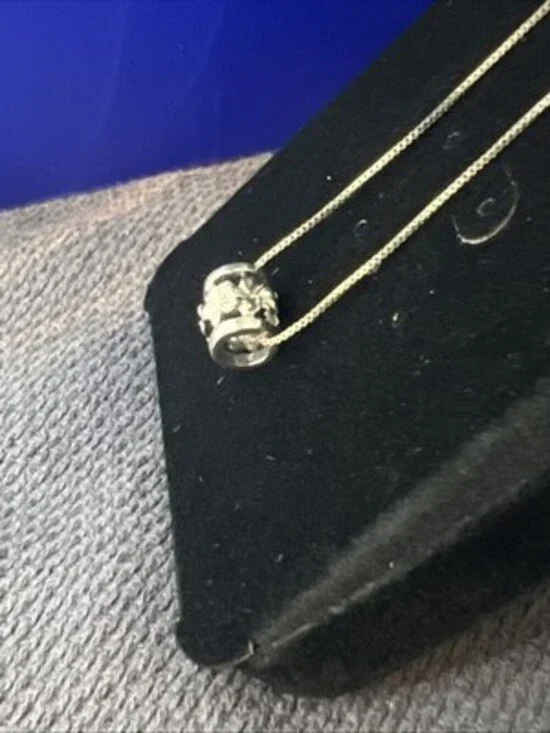 Sterling silver Floating Barrel Charm - Picture 5 of 6